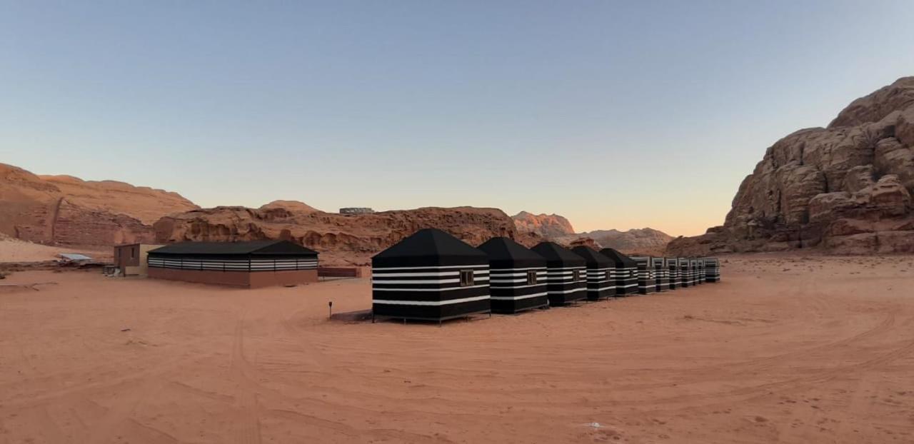Bedouin Holidays Camp And Jeep Tours Ουάντι Ραμ Εξωτερικό φωτογραφία