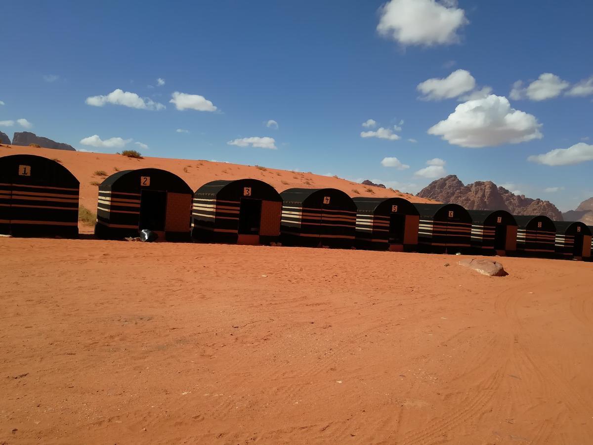 Bedouin Holidays Camp And Jeep Tours Ουάντι Ραμ Εξωτερικό φωτογραφία